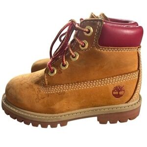 Timberland DTLR Special Anniversary Premium Red Tops Boys Sz‎ 8c Nubuck